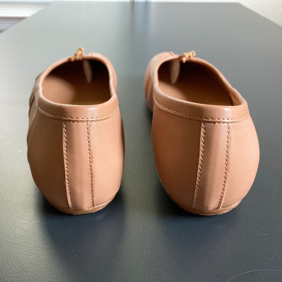 Tabi Split Toe Ballet Faux Leather Flat Shoes Apricot Tan Beige 39 38.5 8.5 9 - Picture 3 of 12